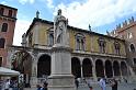DSC_0380_Piazza dei Signori standbeeld Dante Alighieri